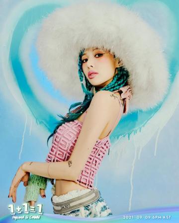 Hyuna Is An Eccentric Blue Haired Princess In Her Individual