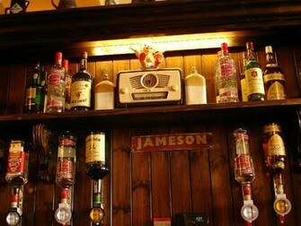 Non Nude Wallpaper For Windows Xp Irish Bar Westport
