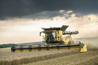 New Holland Cr10 Combine Harvester 4k Ultra HD Wallpaper