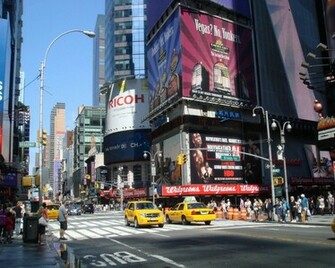 Times Square Desktop Wallpaper