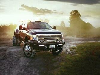Chevy Silverado 3500HD American Pride Lug