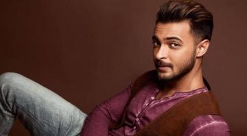 Actions Define A Villain Not Appearance Says Aayush Sharma On