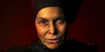 Gretel And Hansel Movie Trailer A Grimmer Fairy Tale Retelling