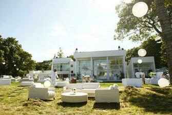 Summer Celebrity Homes Holiday