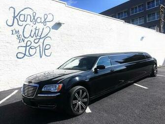 Black Chrysler Stretch Limousine In Kansas City 300c Limo