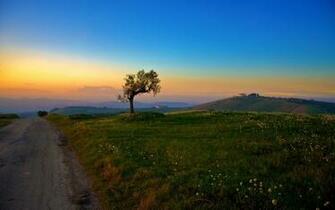 Tuscany HD Wallpaper iPad Colorful Nature High