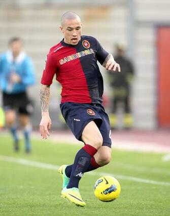 Image Radja Nainggolan Of Cagliari Calcio In Action During