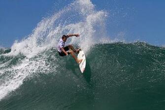 Marc Lacomare Makes Finals In Brazil At Quiksilver Saquarema Prime