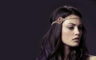 The Originals Phoebe Tonkin Hayley Marshall HD Wallpaper