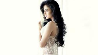 Sonal Chauhan HD Wallpaper Background Image Id