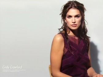 Sexy American Model Cindy Crawford Wallpaper
