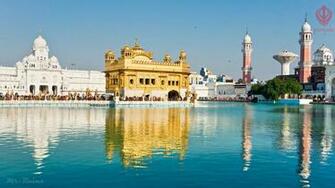 Harmandir Sahib In Amritsar Punjab India Wallpaper