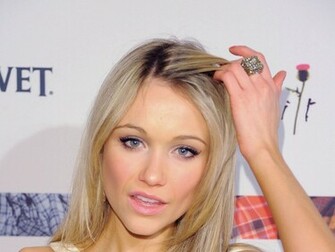 Katrina Bowden Wallpaper Desktop