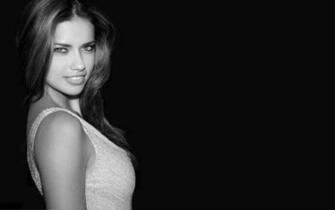 Adriana Lima Wallpaper