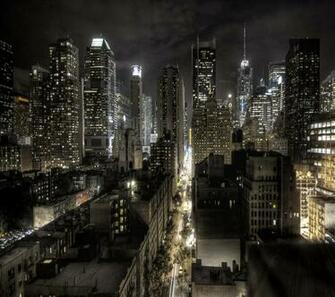 City Night Screensaver Wallpaper
