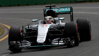 Mercedes Amg F1 W07 Hybrid Car Race
