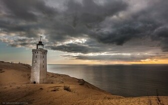 Lighthouse Desktop Wallpaper