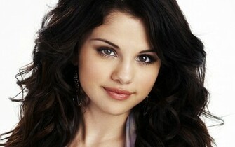 Selena Gomez Wallpaper HD