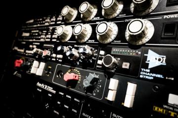 Dj Equipment Pictures Image