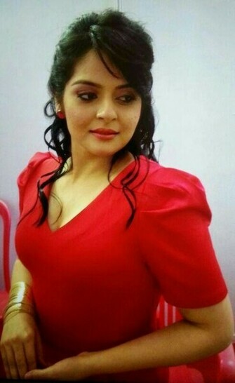 Bollywood Actresses HD Wallpaper May