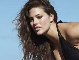 Sports Illustrated Swimsuit Issue Plus Size Model Ashley Graham