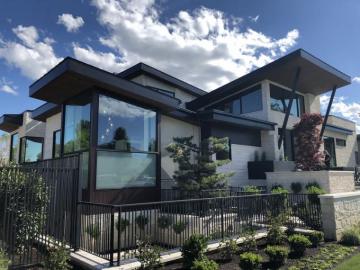 Luxury House Pictures HD Image