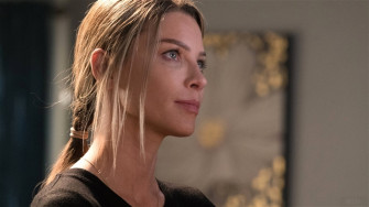 Lauren German 4k HD Wallpaper