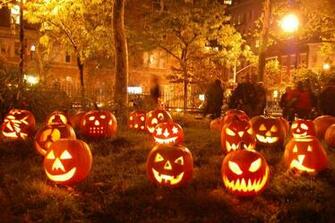 Autumn Fashion Pictures With Pumpkins For Desktop