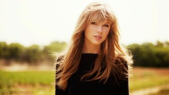 Taylor Swift Photo Wallpaper High Definition Quality