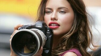 Adriana Lima Image