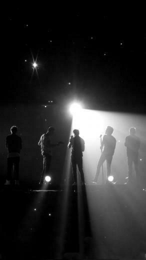 One Direction Wallpaper For Mobile Phones