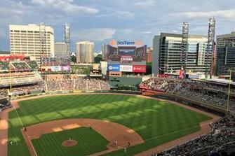 As Suntrust Prepares To Uproot Atlanta Hq Will Braves Ballpark