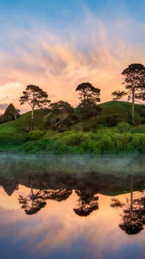 Hobbiton In The Morning iPhone 5s Wallpaper