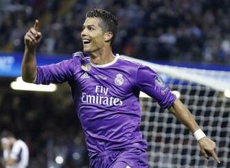 Sconcerti Rincara La Dose Cristiano Ronaldo In Panchina