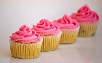 Pink Cupcake Wallpaper