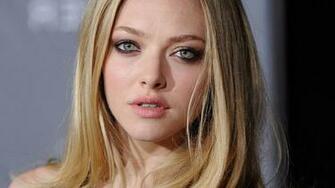 Amanda Seyfried Wallpaper