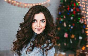 Wallpaper Look Girl Holiday Hair Tree Makeup New Year