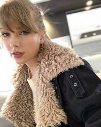 Taylor Swift Photo Of Pics Wallpaper