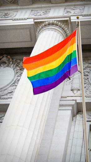 Smartphone Wallpaper Pride Flag At City Hall San Francisco