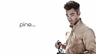 Chris Pine Wallpaper