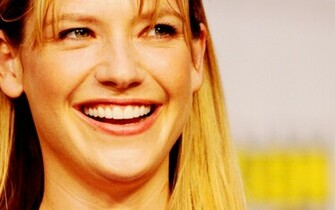 Anna Torv Wallpaper