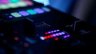 Native Instruments Teaser Screenshot