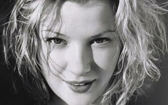 Gretchen Mol Wallpaper