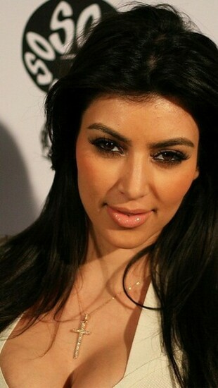 Kim Kardashian Wallpaper 123mobilewallpaper