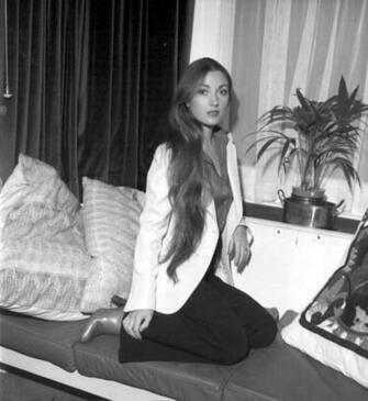 Jane Seymour Image Wallpaper And Background