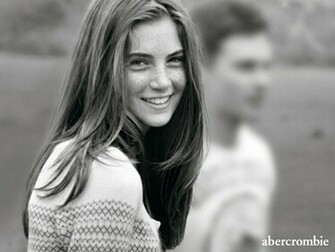 Abercrombie Wallpaper Is A Very Beautiful Romantic Relationship