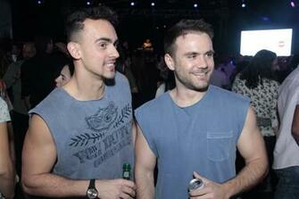 A Turma Boa Que Foi Ver Show Da Anitta Na Wallpaper Para