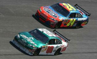 Rick Hendrick S Franchise Player Jeff Gordon Tries To Run Down New