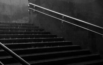 Subways Rails Handles Water Drop Steps Stairs Wallpaper