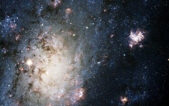 Wallpaper Hubble Telescope Photos Pictures